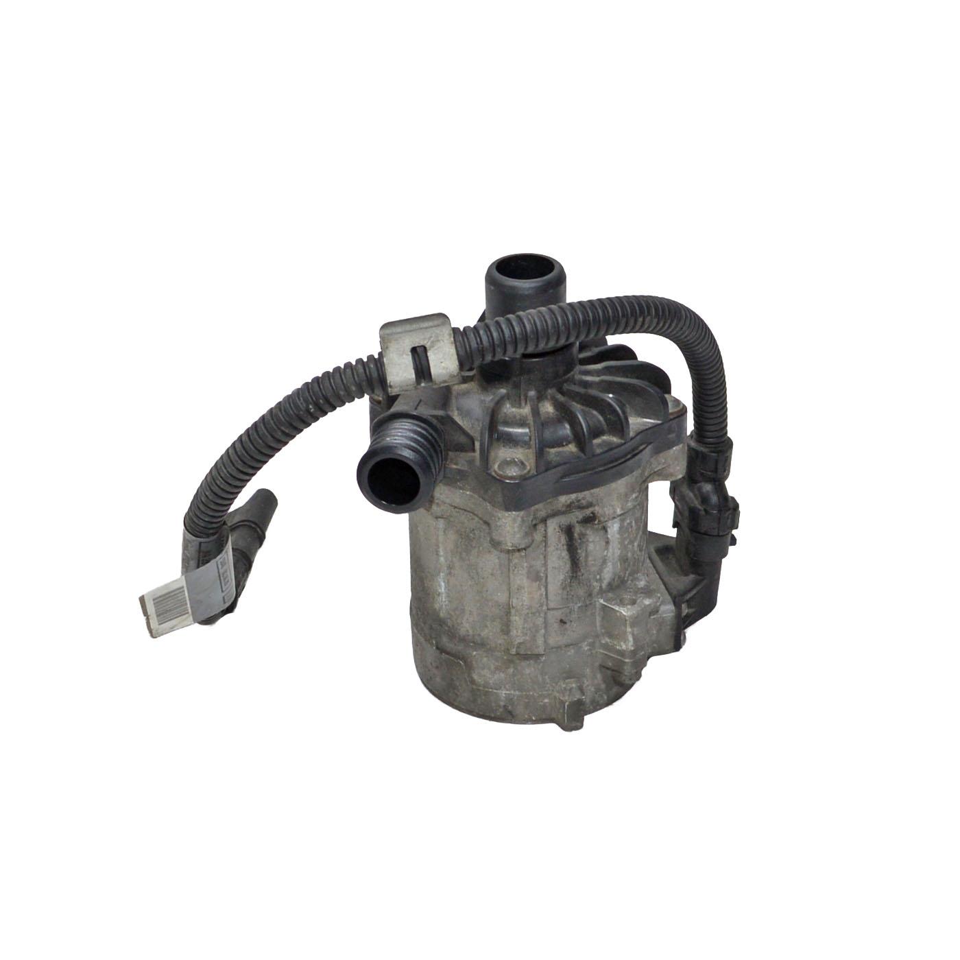 Дясна водна помпа външна BMW X6 E71 M 5.0 i 555 конски сили 11517566335-04