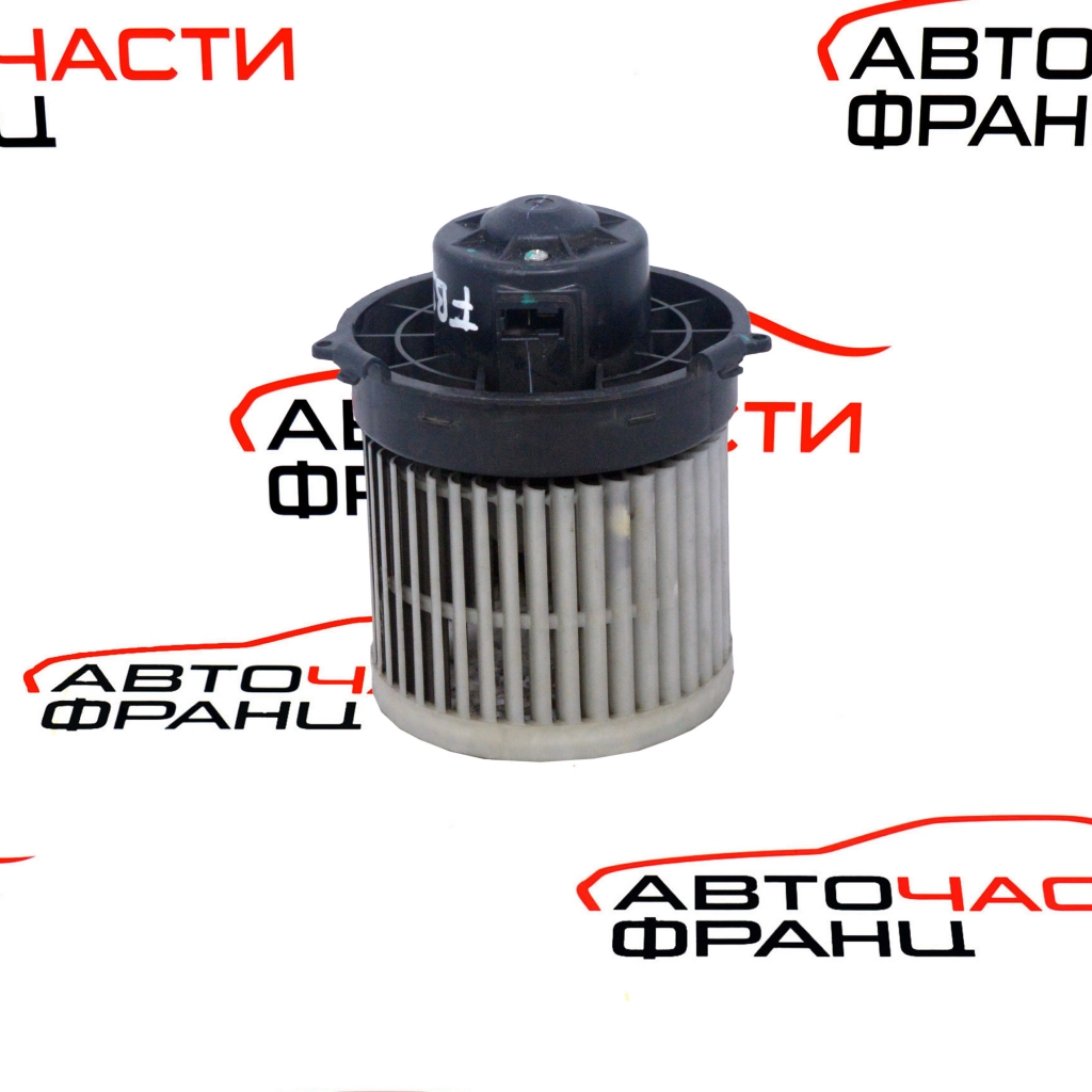 Вентилатор парно Nissan Micra K12 1.5 DCI