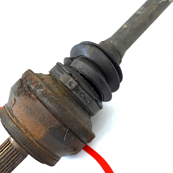 Задна лява полуоска Mercedes E Class W212 2.2 CDI 170 конски сили