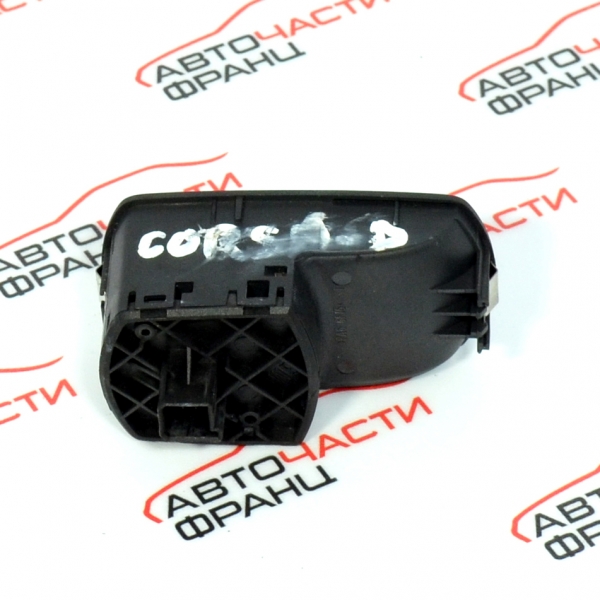 Преден десен бутон стъкло Opel Corsa D 1.3 CDTI 75 конски сили 13206806RT