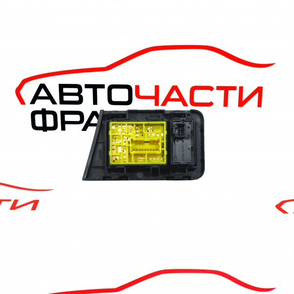 Бутон управление огледала Nissan NV200 1.5 DCI 86 конски сили