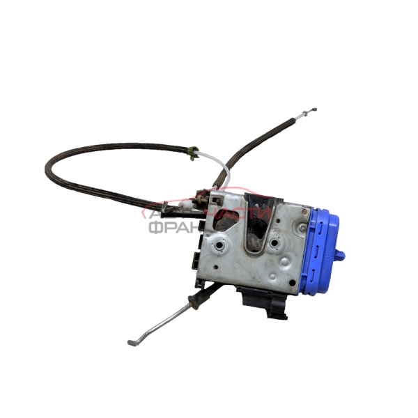 Задна дясна брава Audi A8 2.5 TDI 150 конски сили 4D0839016D 3 пина