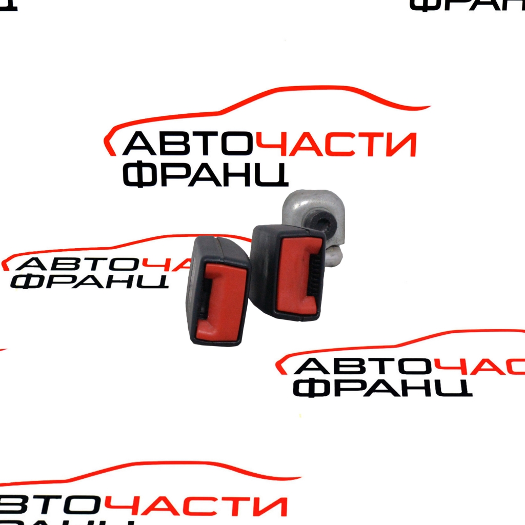 Задна средна закопчалка колан VW Passat VI 2.0 FSI 150 конски сили 3C0857739B