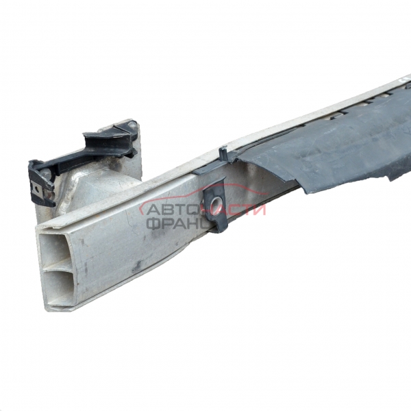 Основа предна броня Citroen C4 1.6 HDI 90 конски сили