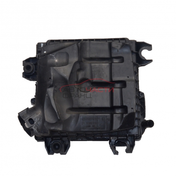 Кутия въздушен филтър Opel Vivaro 2.0 CDTI 114 конски сили 93861383