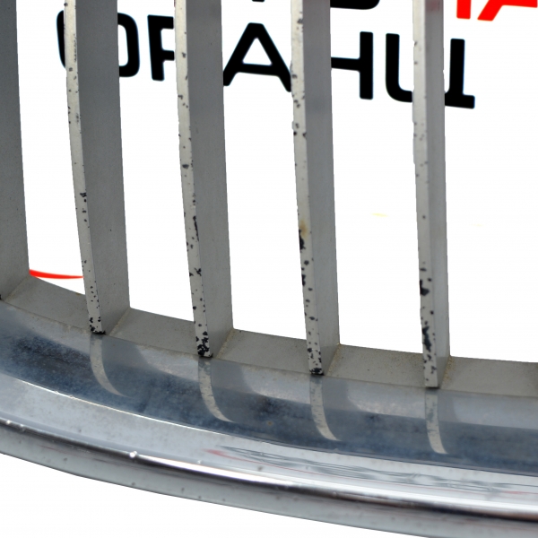 Дясна решетка BMW E60 3.0 D 231 конски сили 51137027062