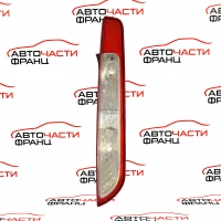 Десен стоп Ford Focus II 1.6 i 100 конски сили 8M51-13404-A  след 2008г