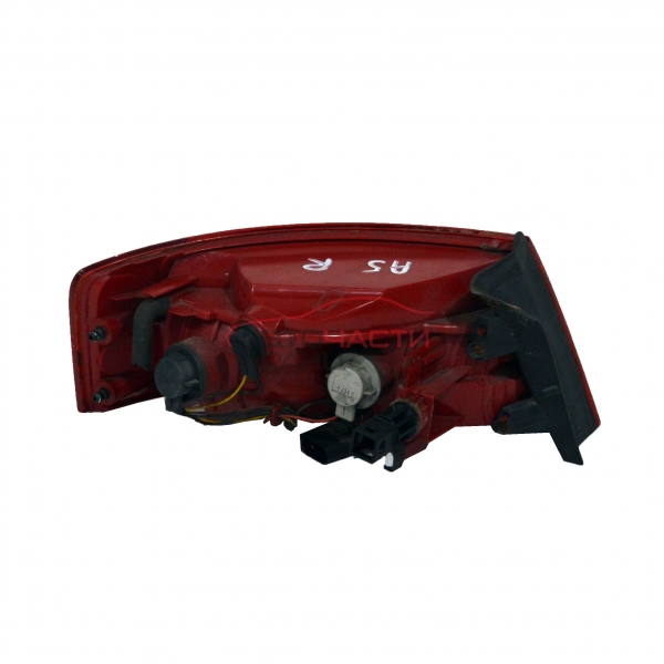 Десен стоп Audi A5 3.0 TDI 240 конски сили 8T0945096