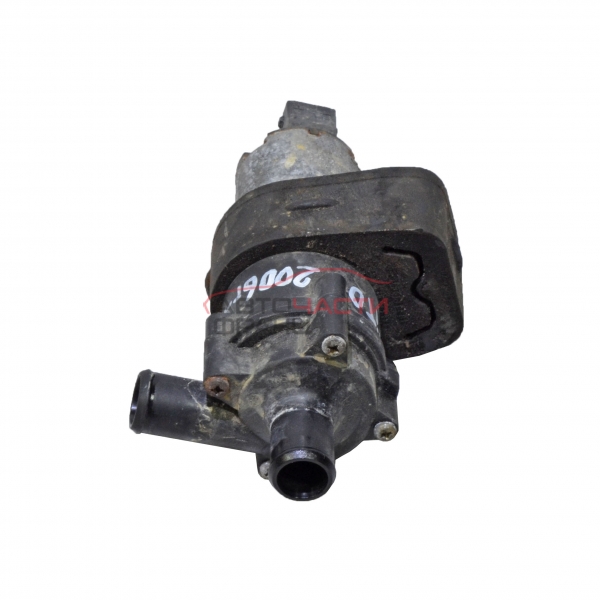 Водна помпа външна Mercedes Vito 2.2 CDI 109 конски сили А0028353564