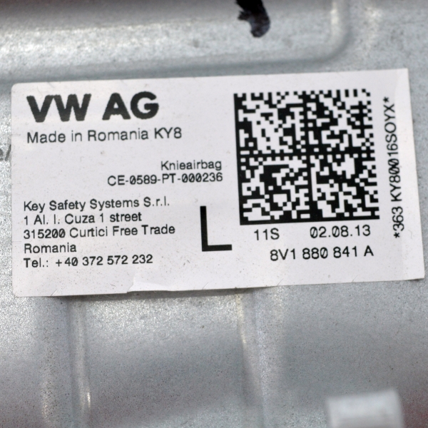 AIRBAG под волан Audi A3 1.8 TFSI 180 конски сили 8V1880841A 2013 г