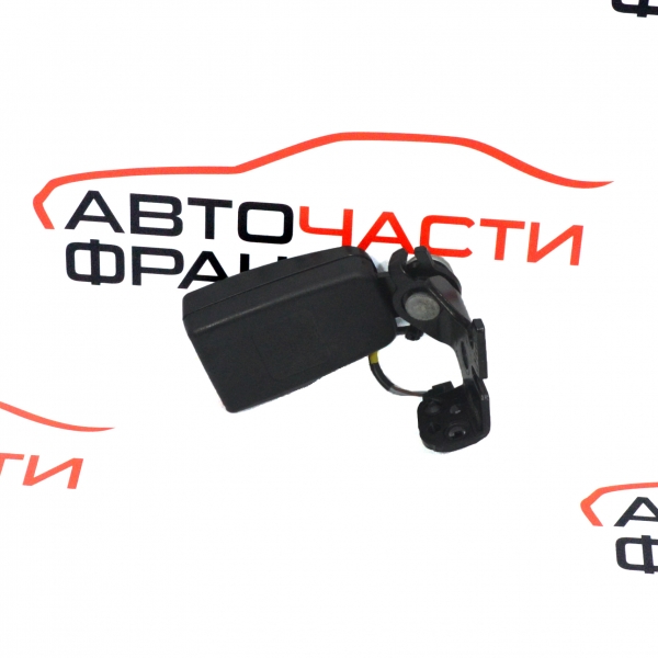 Закопчалка колан Mercedes C class W205 450 AMG 367 конски сили