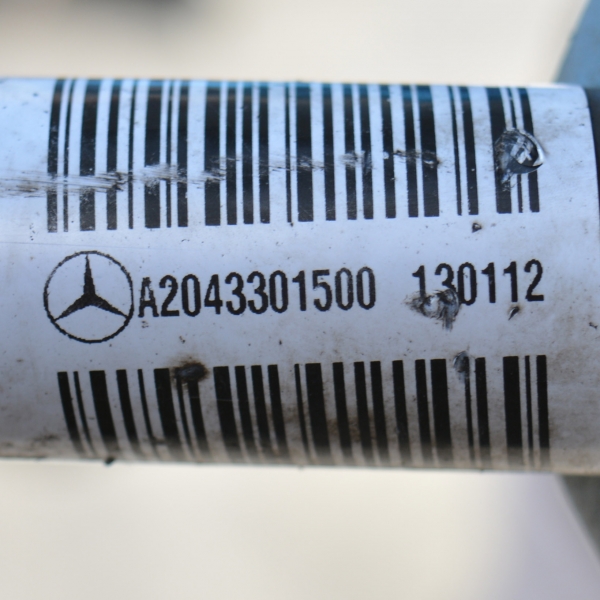 Предна лява полуоска Mercedes GLK X204 2.2 CDI 4-matic A2043301500 2013г