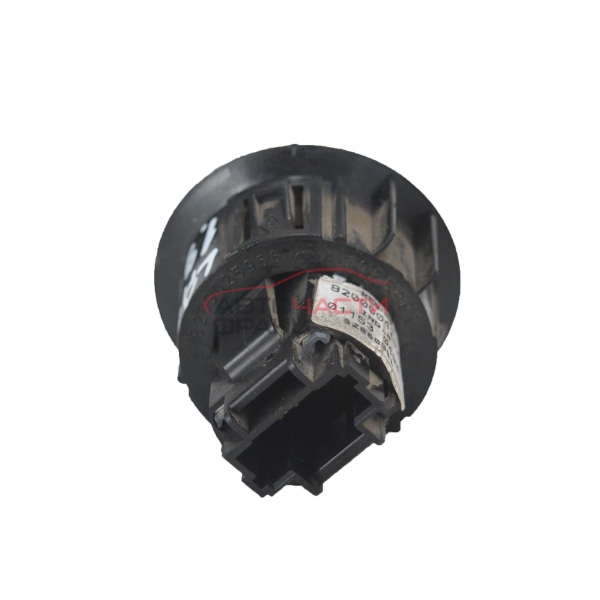 Старт бутон Renault Laguna II 1.9 DCI 8200004282