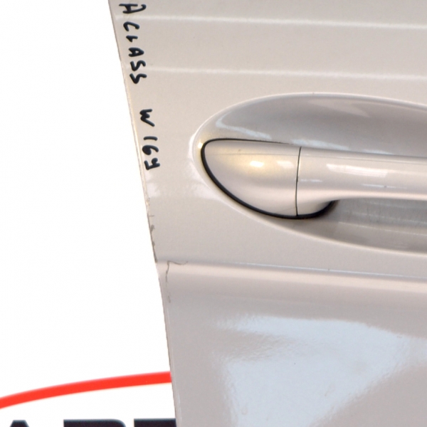 Предна дясна врата Mercedes A Class W169 2.0 CDI 136 конски сили