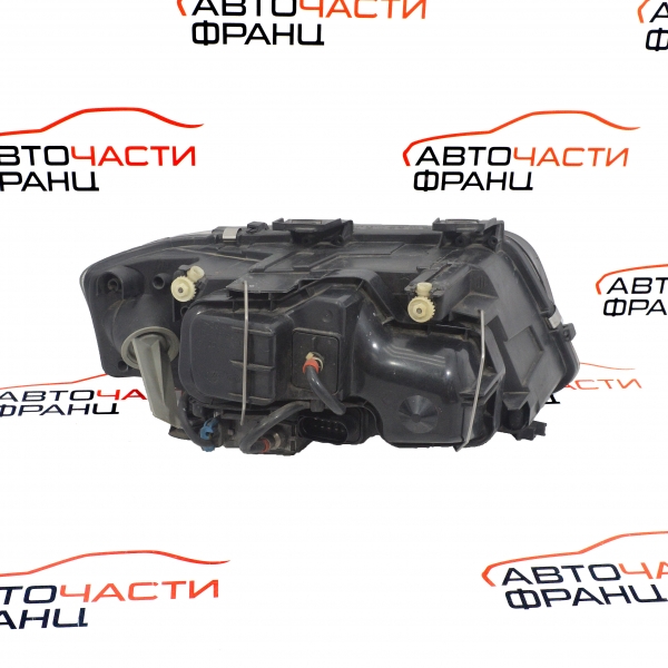 Ляв фар ксенон Audi A6 1.8 TURBO 150 конски сили