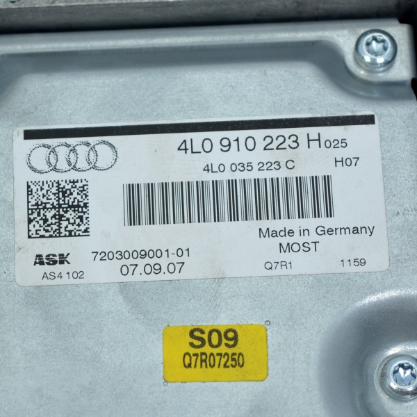 Усилвател Audi Q7 4.2 TDI 326 конски сили 4L0910223H 2007г