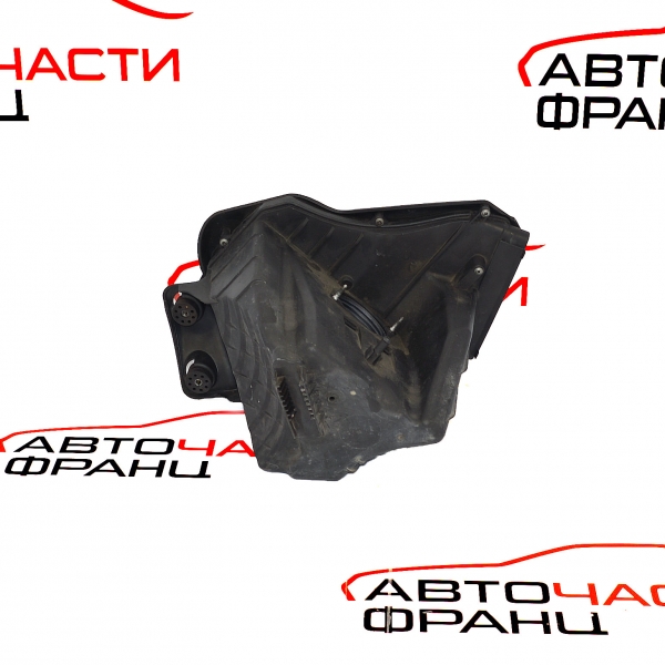 Кутия въздушен филтър BMW E46 2.0 I 143 конски сили