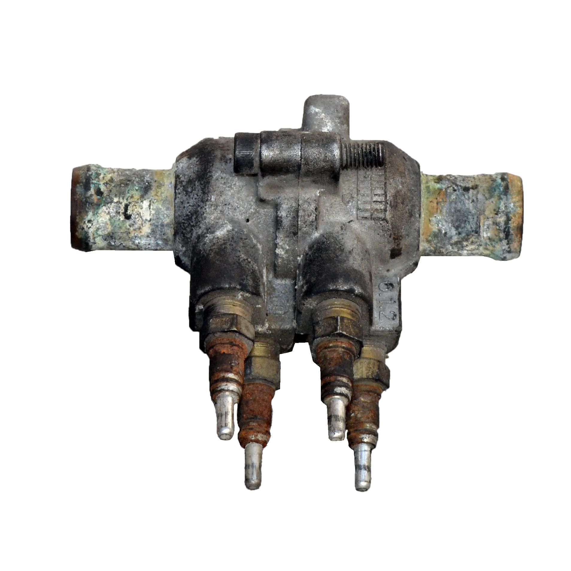 Воден фланец Renault Trafic 2.0 dci 114 конски сили