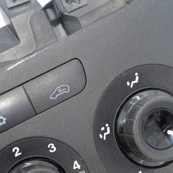 Панел управление климатик Fiat Punto EVO 1.2 i 5G1140100