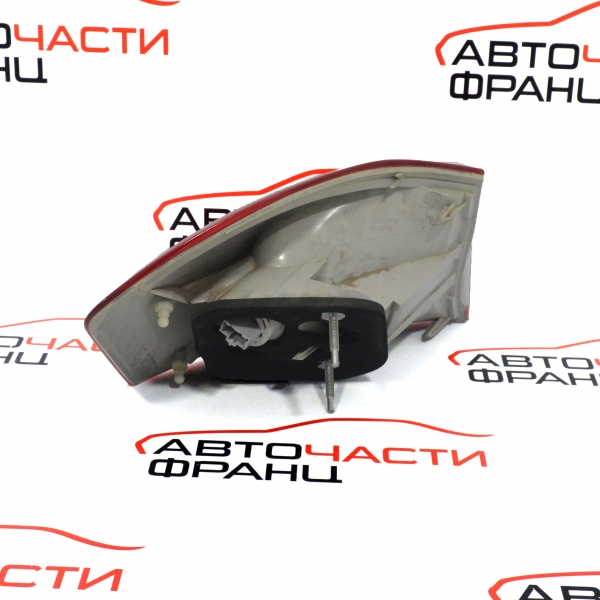 Десен външен стоп FORD KUGA 2.0TDCI 140 конски сили 167098