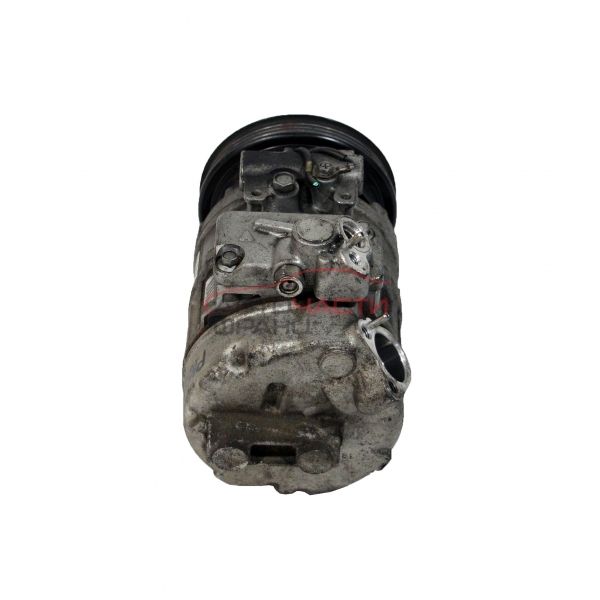 Компресор климатик VW Passat V 1.9 TDI 130 конски сили 8D0260808