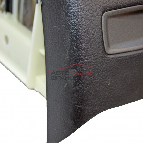 Подлакътник Audi A6 3.0 TDI 225 конски сили