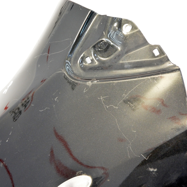 Преден ляв калник Toyota Yaris 1.3 VVTi 100 конски сили