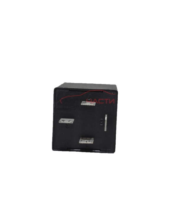 Реле осветление Audi A3 1.8 Turbo бензин 150 конски сили 4D0907131