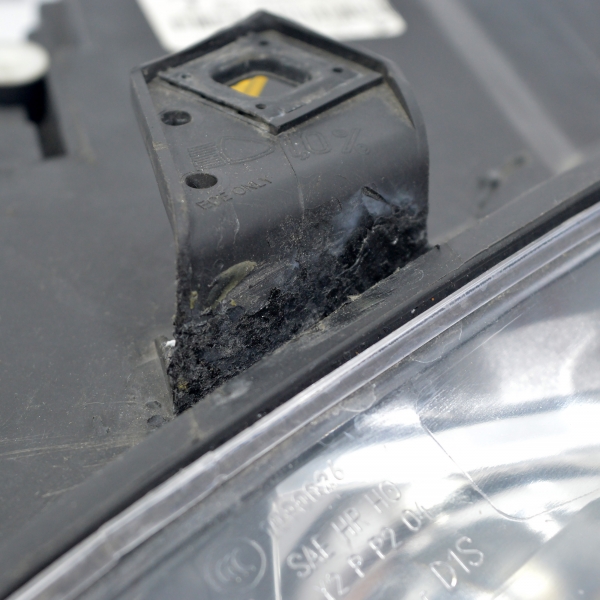 Ляв фар Audi A4 3.0 TDI 204 конски сили 1307022442