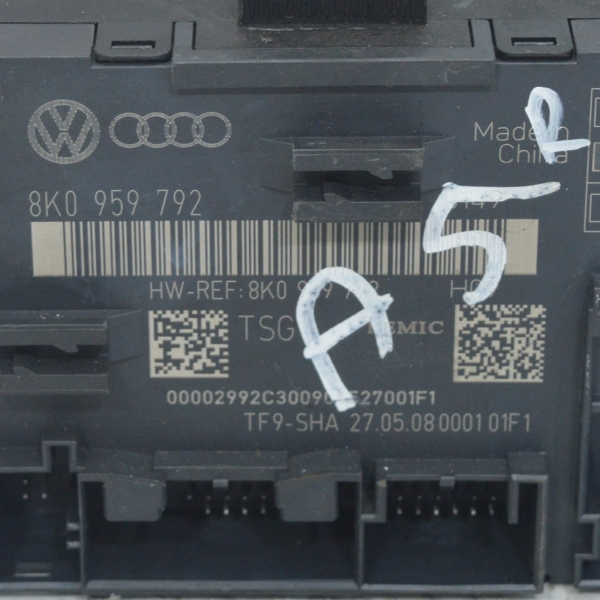 Модул дясна врата Audi A5 3.0 TDI 240 конски сили 8K0959792