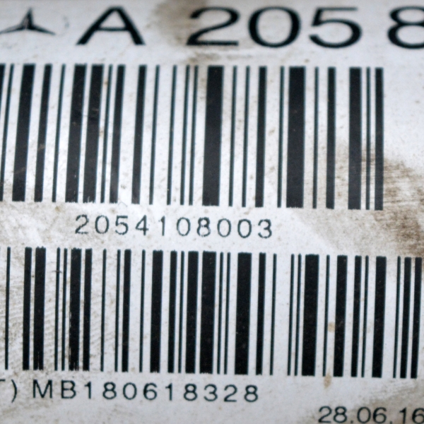 Заден кардан Mercedes C Class W205 450 AMG 367 конски сили А2058003 2016г