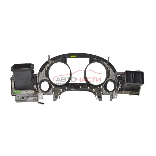 Конзола километражно табло Audi A8 4.0 TDI 275 конски сили