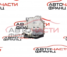 Задна лява брава Audi A1 1.6 TDI 105 конски сили 8X0837015 6 пина