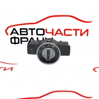 Ключ светлини Mercedes CLS W218 350 CDI 265 конски сили 2011г