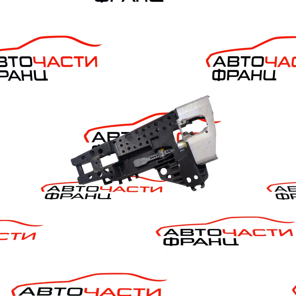 Основа задна лява дръжка Audi A1 1.6 TDI 105 конски сили 8T1837885B