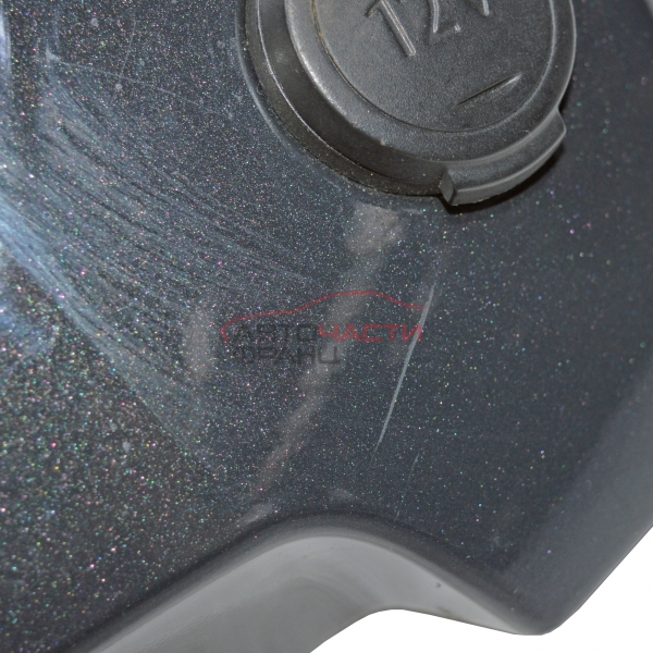 Конзола скоростен лост Peugeot 5008 1.6 HDI 112 конски сили 9686404177