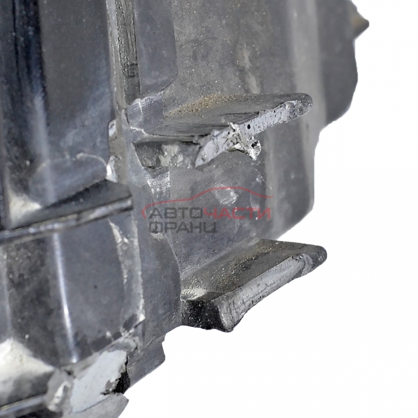 Десен фар Mercedes C class W202 2.8 i 193 конски сили