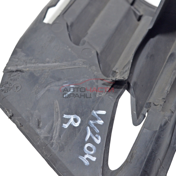 Дясна решетка халоген Mercedes C Class W204 2.2 CDI 2008г