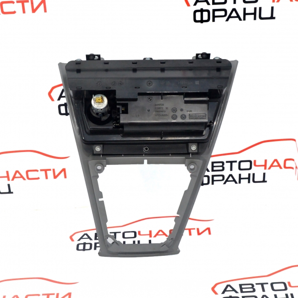 Конзола скоростен лост BMW X3 2.0 D 150 конски сили