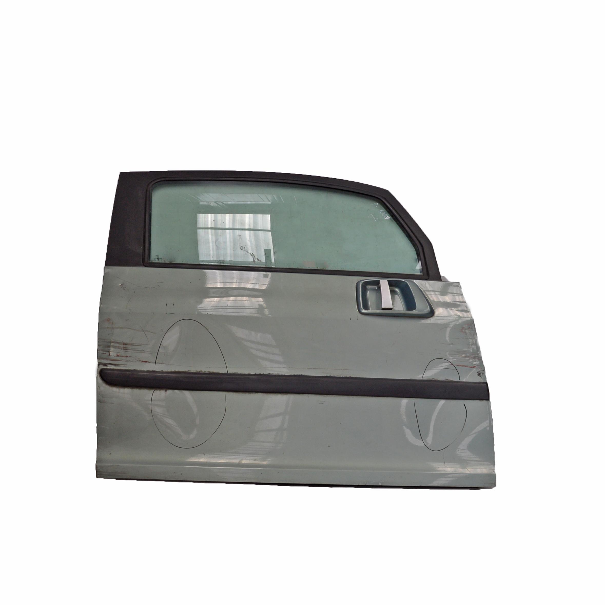 Дясна врата Peugeot 1007 1.4 HDI 68 конски сили