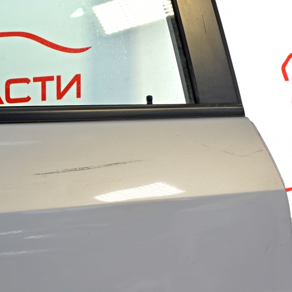 Задна дясна врата Honda Jazz 1.3 i  83 конски сили