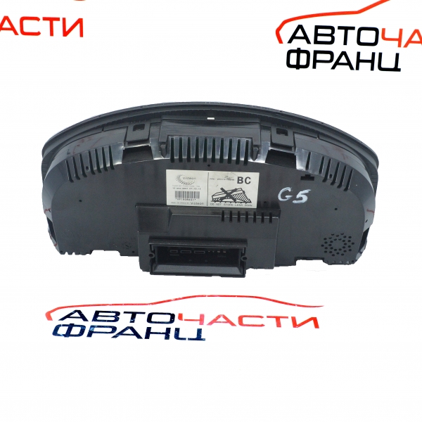 Километражно табло VW Golf 5 1.9 TDI 105 конски сили 1K0920853Q