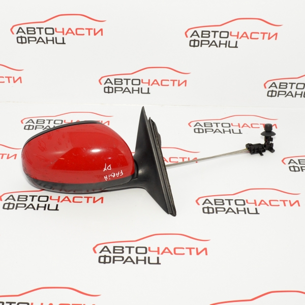 Дясно огледало Skoda Fabia 1.4 TDI 80 конски сили