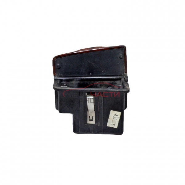 Заден десен пепелник Audi A8 2.5 TDI 150 конски сили 4D0857406B