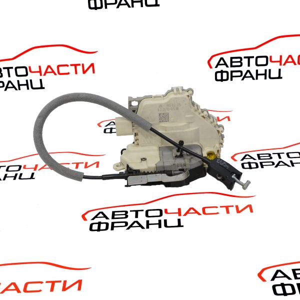 Предна лява брава Audi A3 1.8 TFSI 8X1837015  2013г