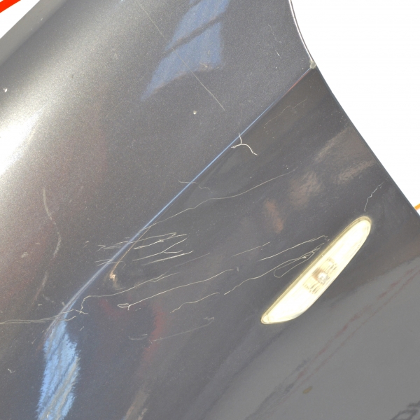 Преден ляв калник BMW E91 2.0 D 163 конски сили