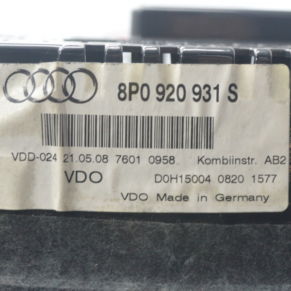 Километражно табло Audi A3 1.9 TDI 105 конски сили 8P0920931S