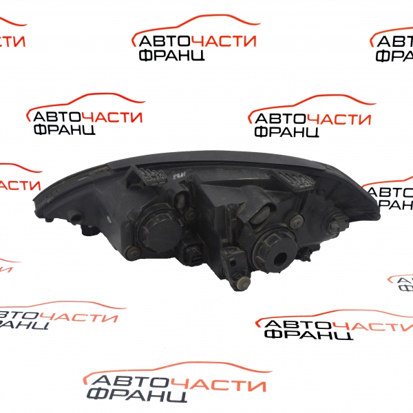 Десен фар SsangYong Kyron 2.0 XDI 141 конски сили