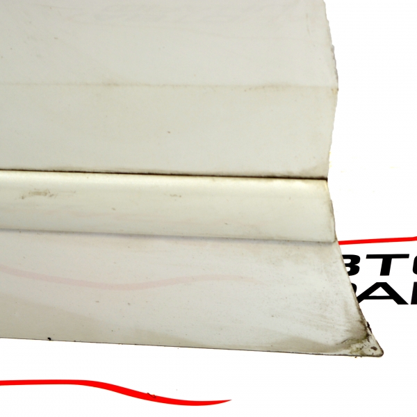 Предна лява врата Peugeot 5008 1.6 HDI 114 конски сили