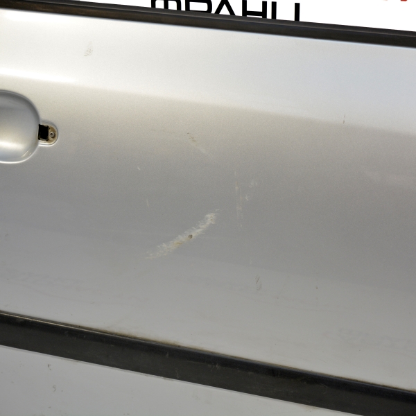 Предна дясна врата Skoda Fabia 1.2 i 60 конски сили